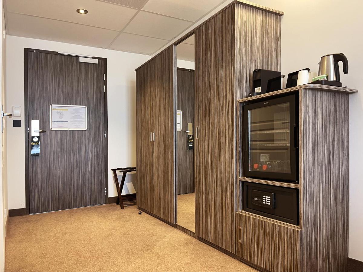 Golden Tulip La Baule Hotel ภายนอก รูปภาพ
