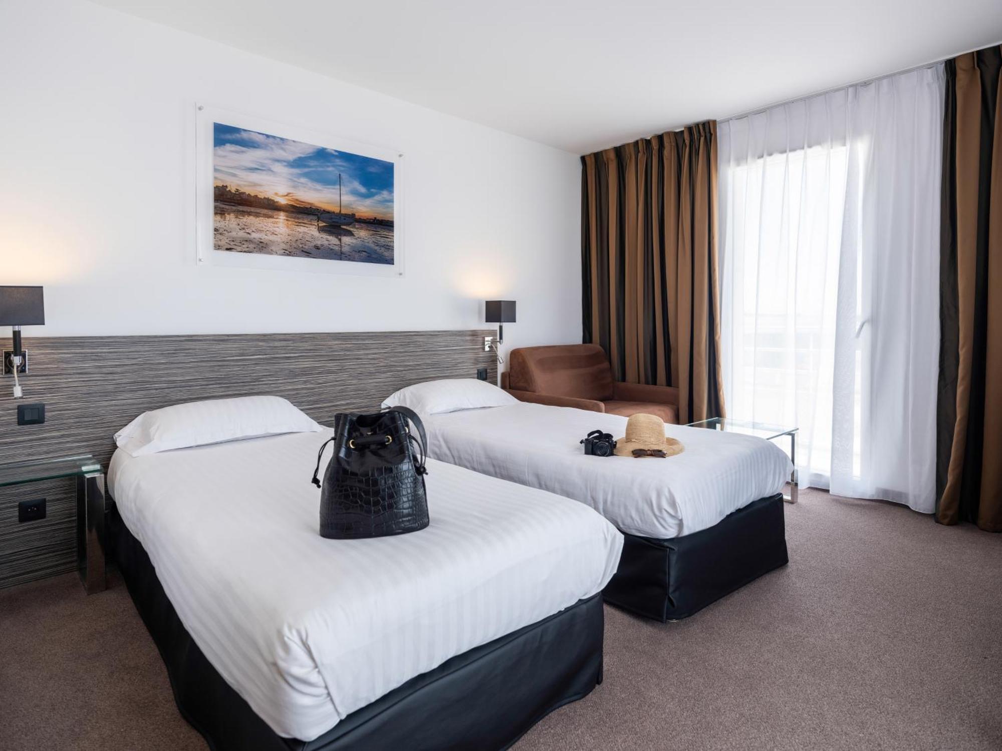 Golden Tulip La Baule Hotel ภายนอก รูปภาพ