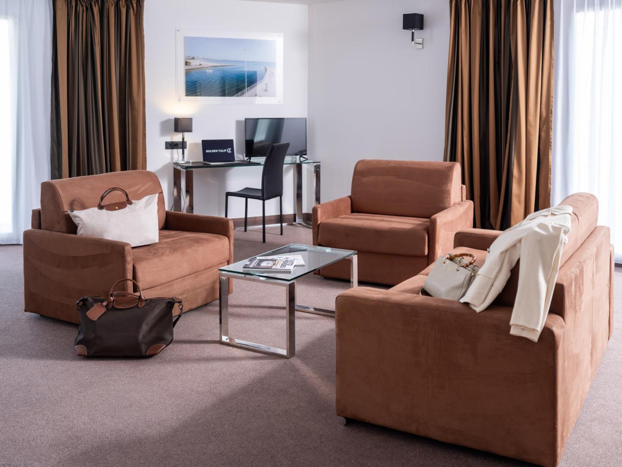 Golden Tulip La Baule Hotel ภายนอก รูปภาพ